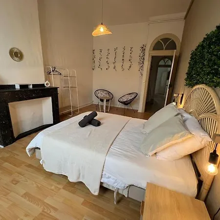 L Excellence, Joli T3 Bourgeois Apartmán Carcassonne